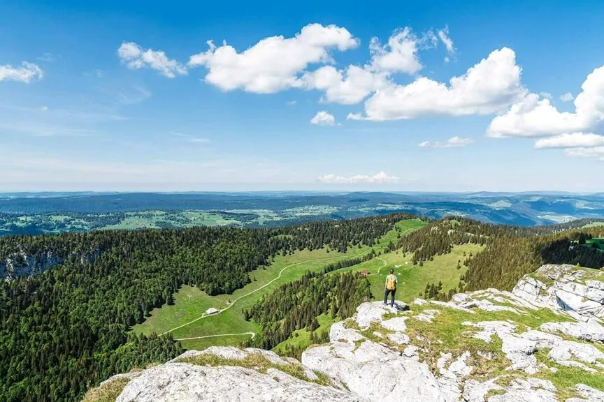 Hoch über dem Thal: Wo Gastfreundschaft und Natur aufeinandertreffen