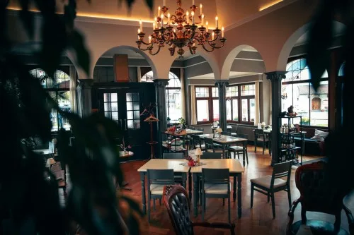 Ein Haus mit Geschichte, zwei Herzen mit Leidenschaft