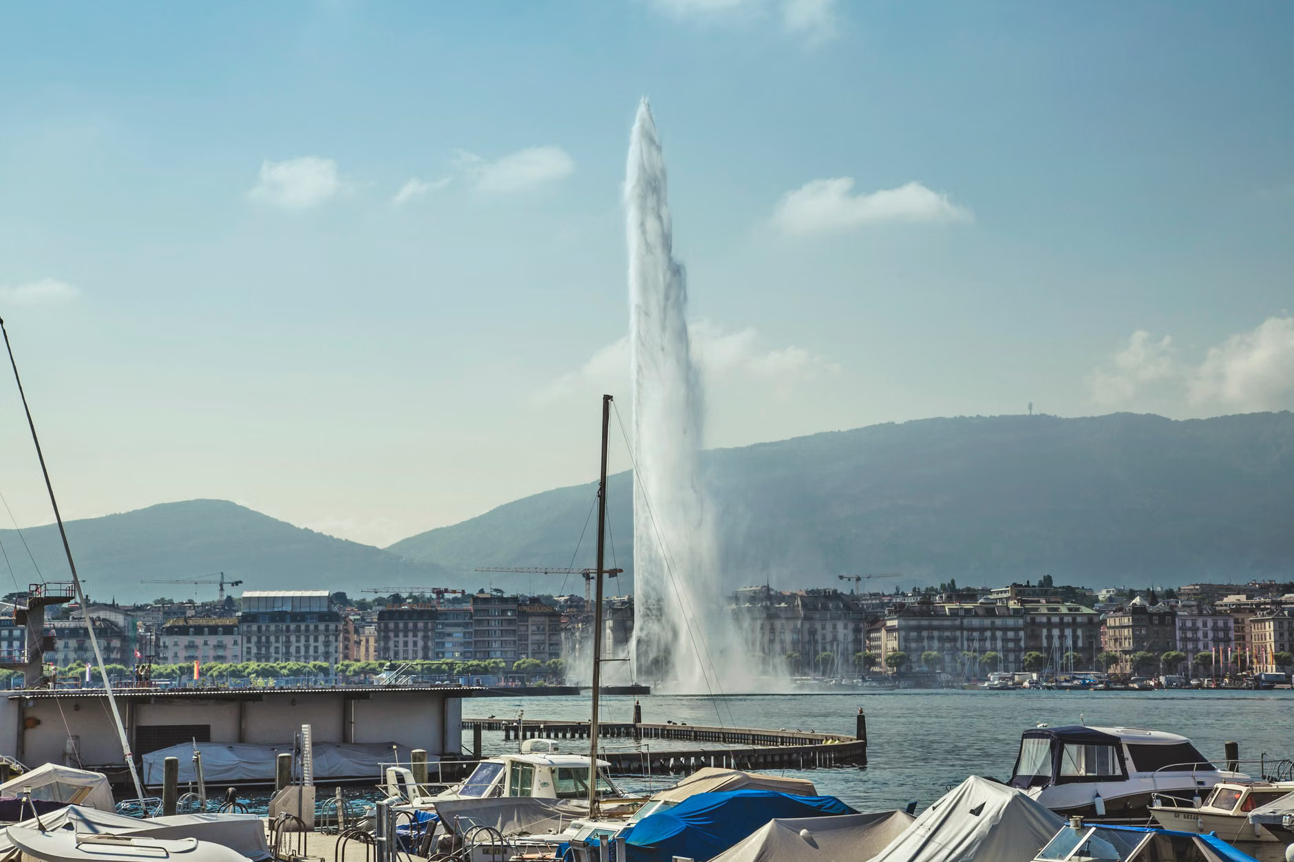 Geneva cafe terrace fountain
