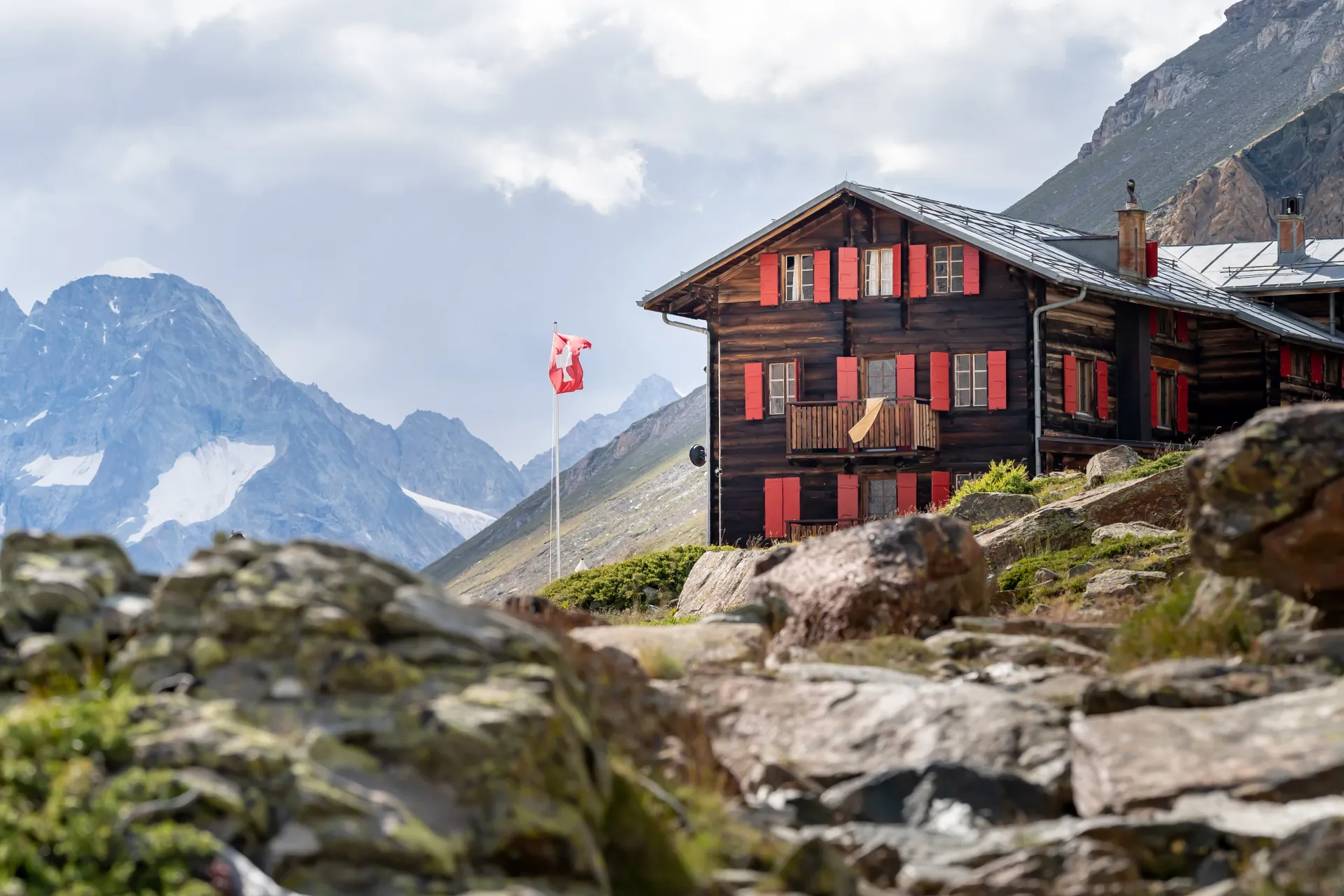 Wo die Gipfel näher rücken: Das Bergrestaurant Fluhalp über Zermatt